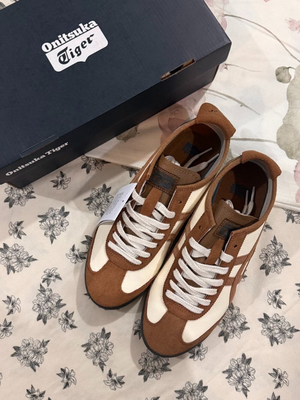 Onitsuka Tiger Mexico 66 Low-Top Brown Running Shoes